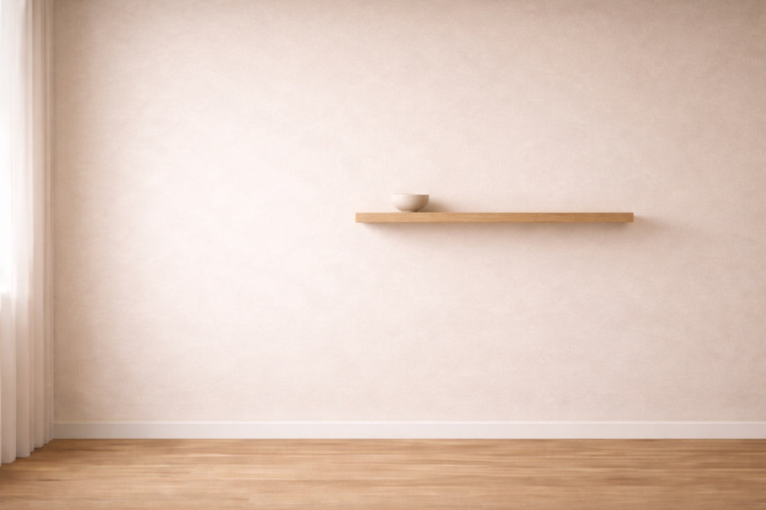 Minimal Shelf Decor That Keeps Spaces Clear