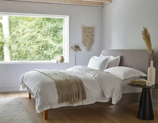 How to Style a Bedroom for a Calm, Restful Atmosphere