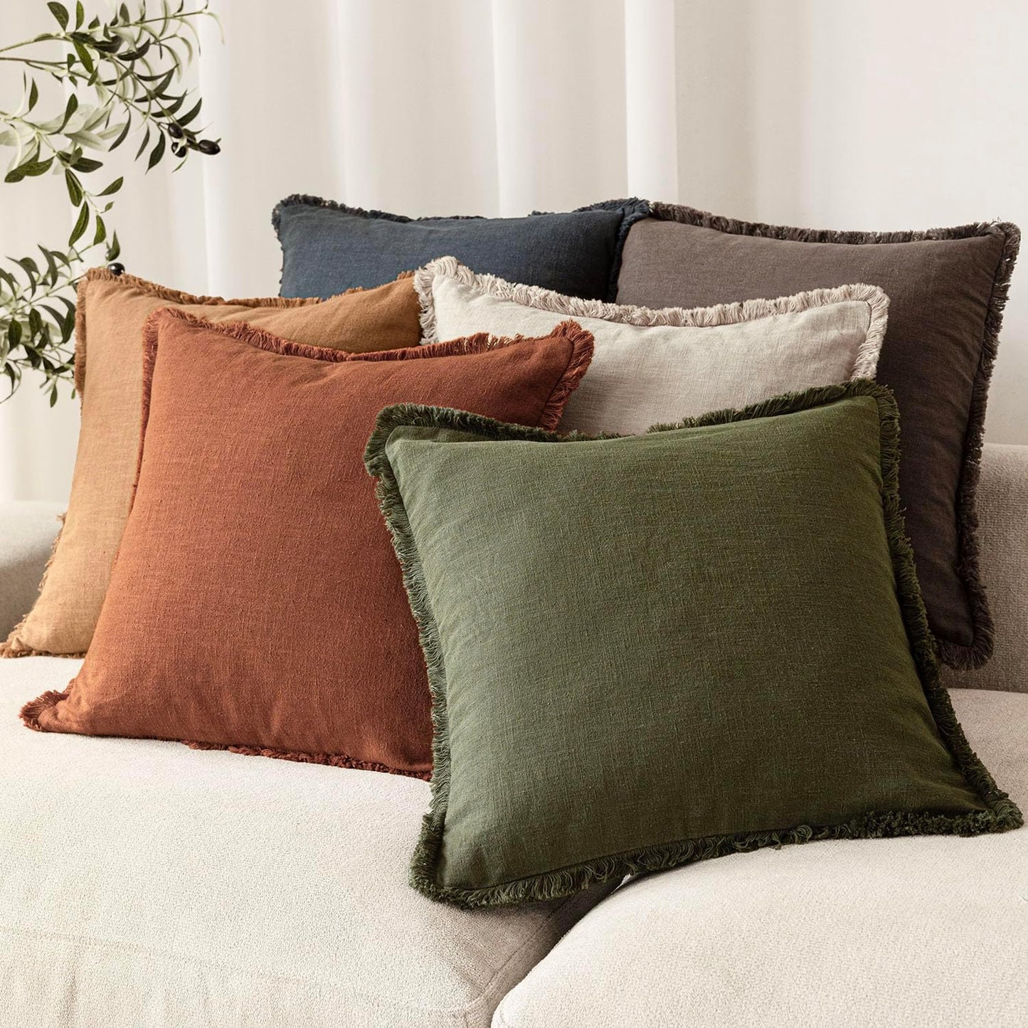 Foindtower Set of 2 Decorative Linen Fringe Throw Pillow Covers Farmhouse Cushion Cover with Tassels Soft Accent Pillowcase for Couch Chair Sofa Bed Living Room Home Decor,20×20 Inch,Fall Rust Orange